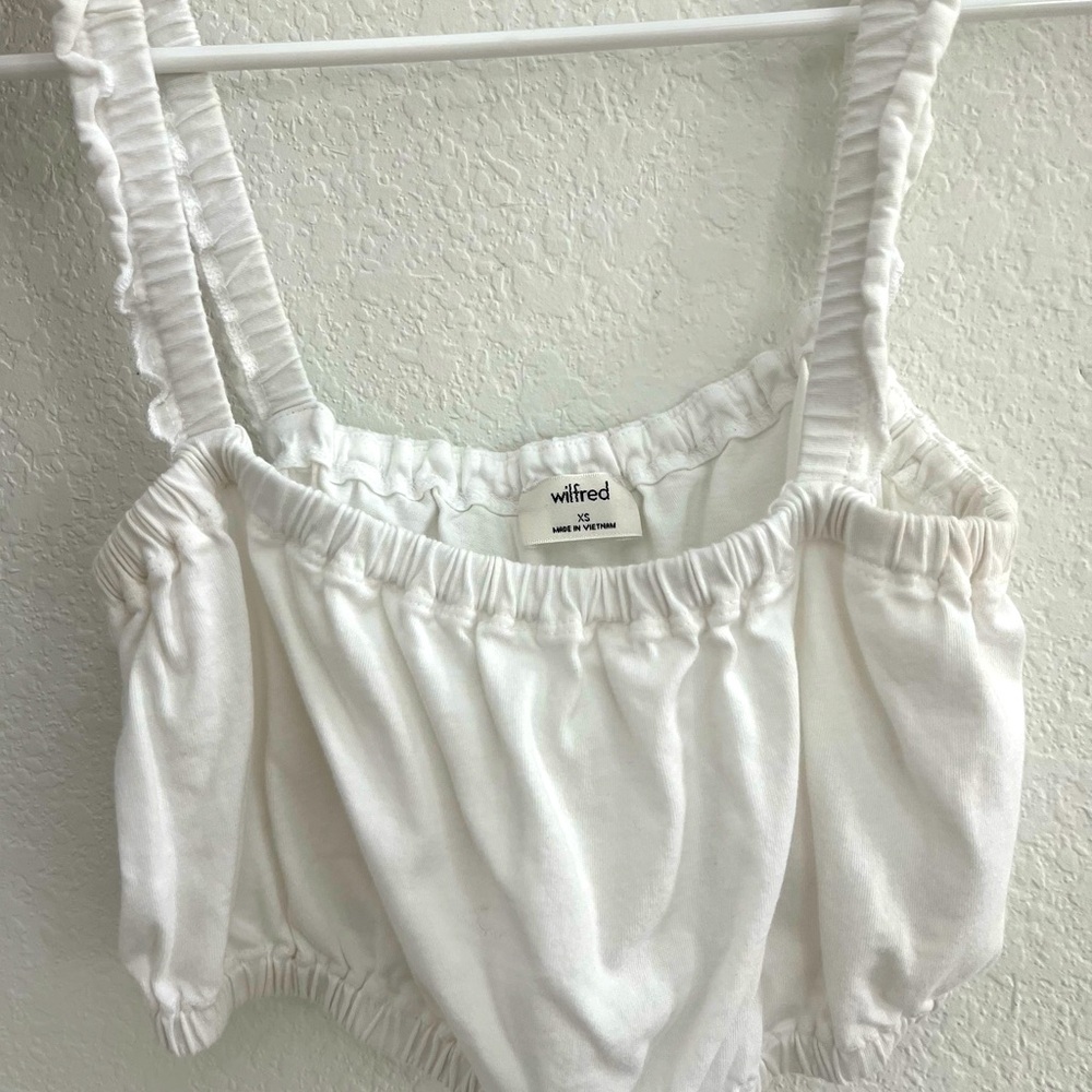 Never worn Wilfred crop top